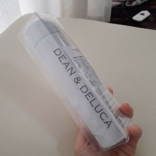 ディーンアンドデルーカ(DEAN & DELUCA)の新品未開封☆DEAN&DELUCA ステンレスボトル　水筒　ホワイト(タンブラー)