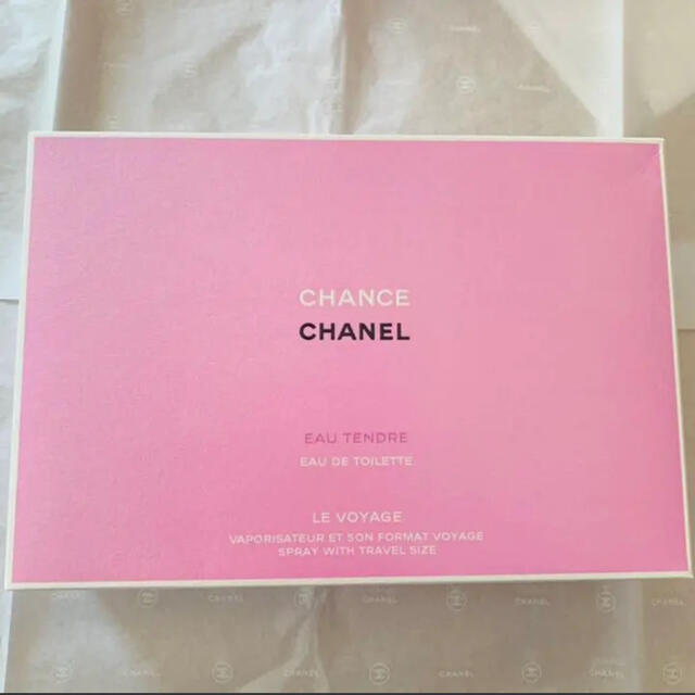 CHANEL(シャネル)のCHANEL ポーチ　ノベルティ　ピンク コスメ/美容のメイク道具/ケアグッズ(その他)の商品写真