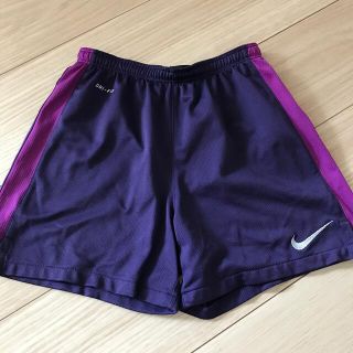 ナイキ(NIKE)のNIKE ハーフパンツ　キッズSサイズ(パンツ/スパッツ)