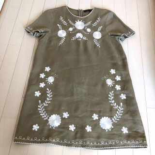 ザラ(ZARA)のZARA★刺繍ワンピース★麻★M★グレージュ(ミニワンピース)