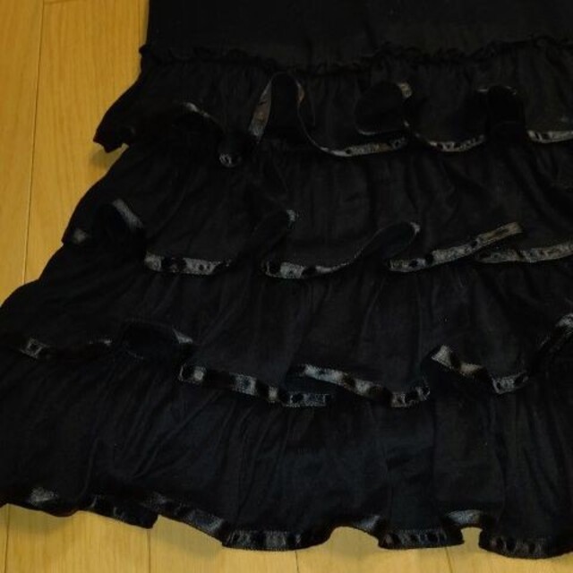 JILLSTUART(ジルスチュアート)のジルスチュアート 裾フリルワンピース  黒 レディースのワンピース(ひざ丈ワンピース)の商品写真