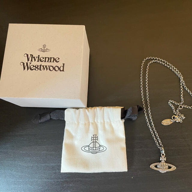 Vivienne Westwood(ヴィヴィアンウエストウッド)のvivienne westwood ネックレス メンズのアクセサリー(ネックレス)の商品写真