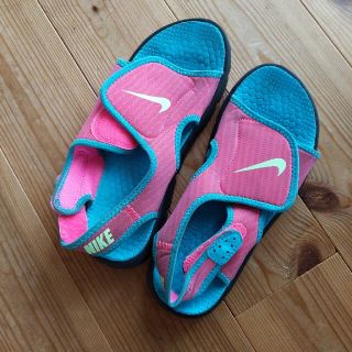 ナイキ(NIKE)の✔NIKEキッズサンダル✔(サンダル)