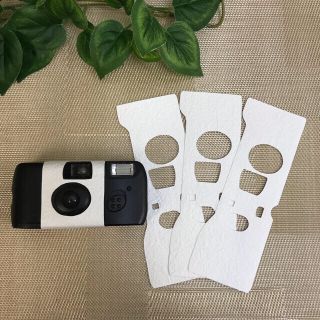 ヴェラウォン(Vera Wang)の全面シールでしっかり貼れる！写ルンです　インスタントカメラカバー　(ウェディングドレス)