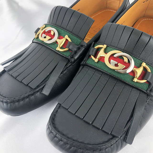 Gucci(グッチ)のグッチ GUCCI フリンジローファー ローファー メンズ【中古】 メンズの靴/シューズ(ドレス/ビジネス)の商品写真