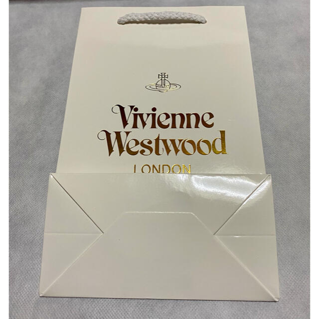 Vivienne Westwood(ヴィヴィアンウエストウッド)のヴィヴィアンウエストウッド　財布　vivienne westwood レディースのファッション小物(財布)の商品写真