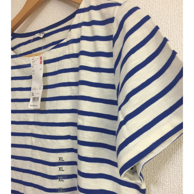 UNIQLO(ユニクロ)の【ユニクロ／UNIQLO】ボーダークルーネックTシャツXL（ブルー）無印 レディースのトップス(Tシャツ(半袖/袖なし))の商品写真