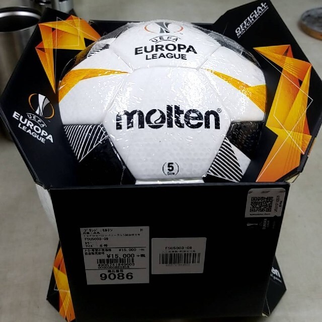 molten(モルテン)の専用モルテンサッカーボール スポーツ/アウトドアのサッカー/フットサル(ボール)の商品写真