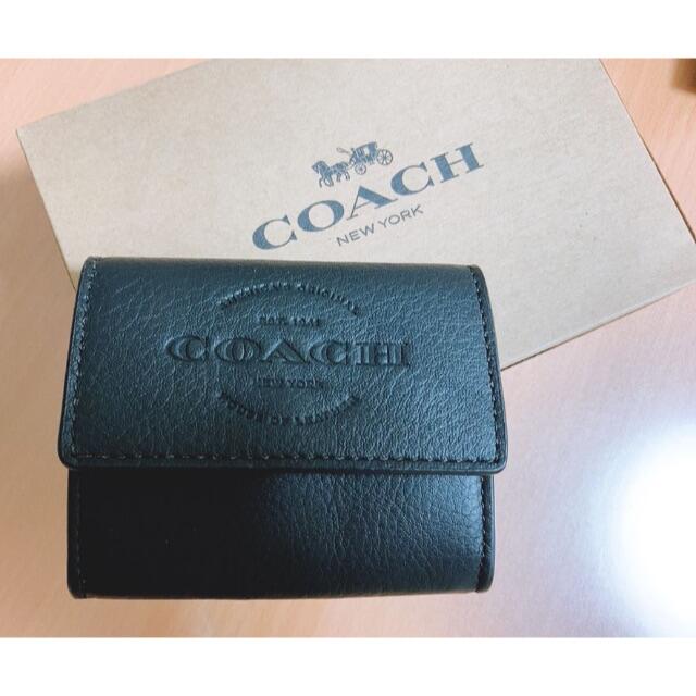 COACH(コーチ)の【新品】COACH 型押しロゴ コインケース F24652 ブラック メンズのファッション小物(コインケース/小銭入れ)の商品写真