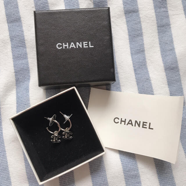 アクセサリーCHANEL ピアス