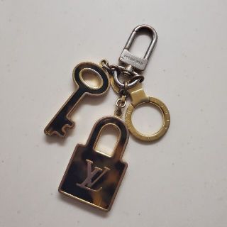 ルイヴィトン(LOUIS VUITTON)のルイヴィトン　キーホルダー(キーホルダー)