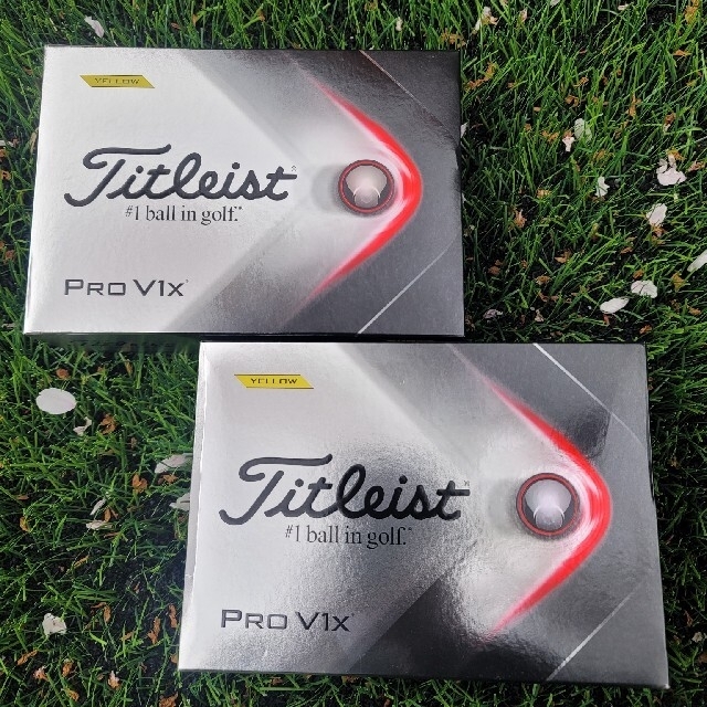 Titleist(タイトリスト)のタイトリスト PROV1X  イエロー2ダース スポーツ/アウトドアのゴルフ(その他)の商品写真