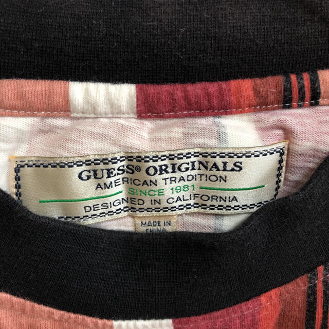 GUESS(ゲス)の【最終値下げ】GUESS ゲス マルチカラーストライプ Tシャツ 刺繍ロゴ メンズのトップス(Tシャツ/カットソー(半袖/袖なし))の商品写真