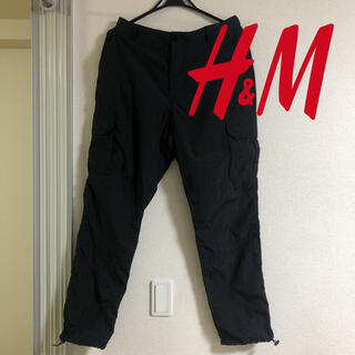 エイチアンドエム(H&M)のH&M ナイロンカーゴパンツ ブラック(ワークパンツ/カーゴパンツ)