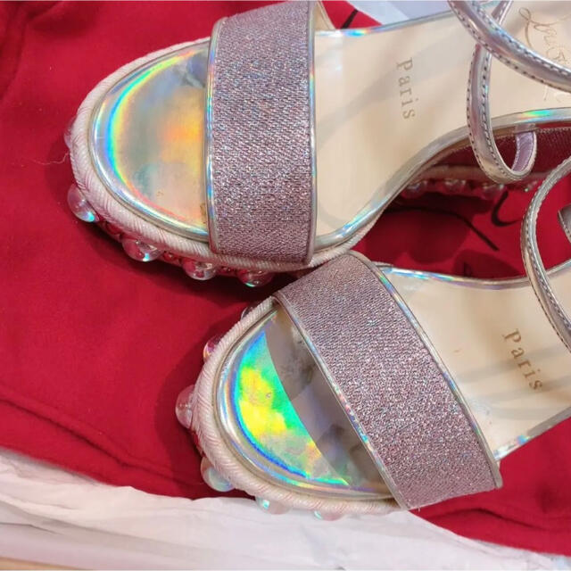 Christian Louboutin(クリスチャンルブタン)のTaka様Christian Louboutin Chocazeppa サンダル レディースの靴/シューズ(サンダル)の商品写真