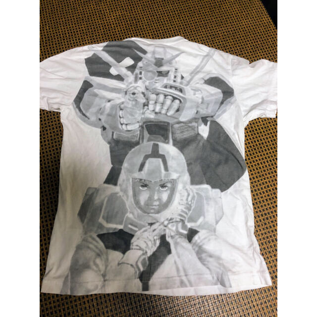 GUNDAM×UNIQLOコラボTシャツ メンズのトップス(Tシャツ/カットソー(半袖/袖なし))の商品写真