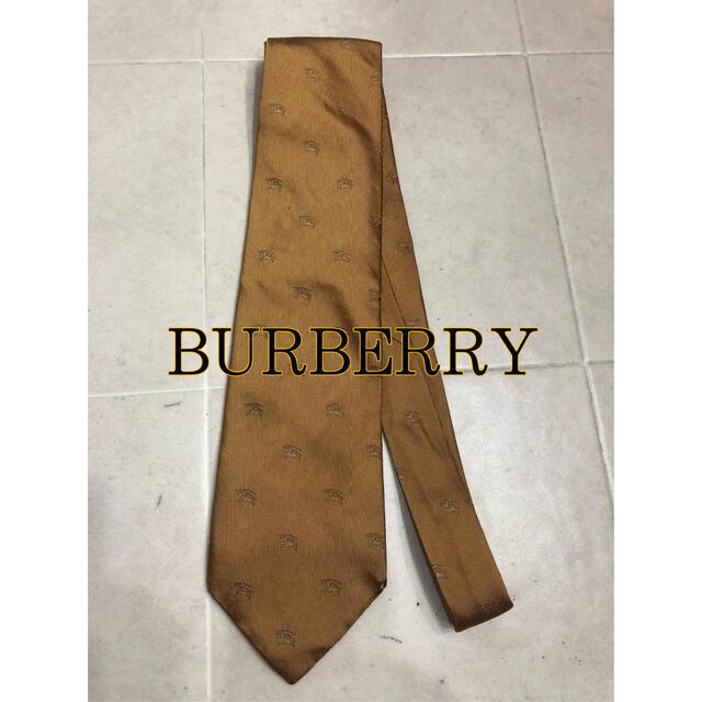 BURBERRY(バーバリー)の【正規品】BURBERRY バーバリー　ネクタイ　金色 メンズのファッション小物(ネクタイ)の商品写真