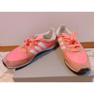 アディダス(adidas)のadidas スニーカー(スニーカー)