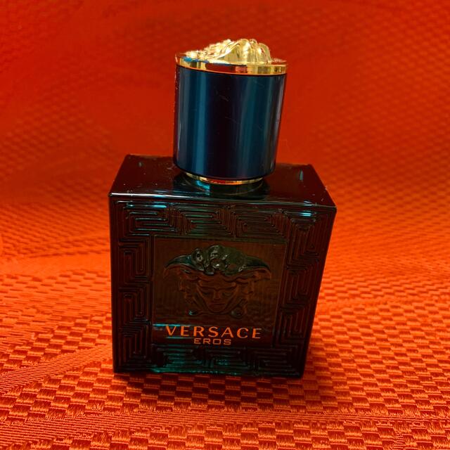 VERSACE(ヴェルサーチ)のVERSACE EROS 30ml コスメ/美容のコスメ/美容 その他(その他)の商品写真