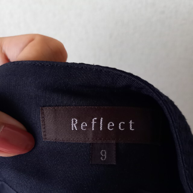 ReFLEcT(リフレクト)の☆Reflect　リフレクト　スカート　タイト　ネイビー　美品　９号　Mサイズ レディースのスカート(ひざ丈スカート)の商品写真