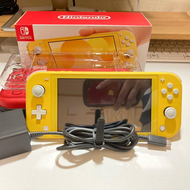 Nintendo Switch Lite イエロー