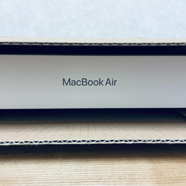 Apple(アップル)のMacbook Air M1 8GB 256GB USキーボード スマホ/家電/カメラのPC/タブレット(ノートPC)の商品写真