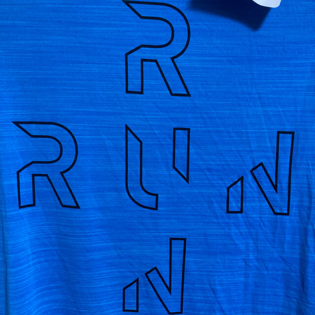 Reebok(リーボック)の2点セット　Sサイズ　リーボック　Tシャツ　ランニングショートパンツ　レディース スポーツ/アウトドアのランニング(ウェア)の商品写真