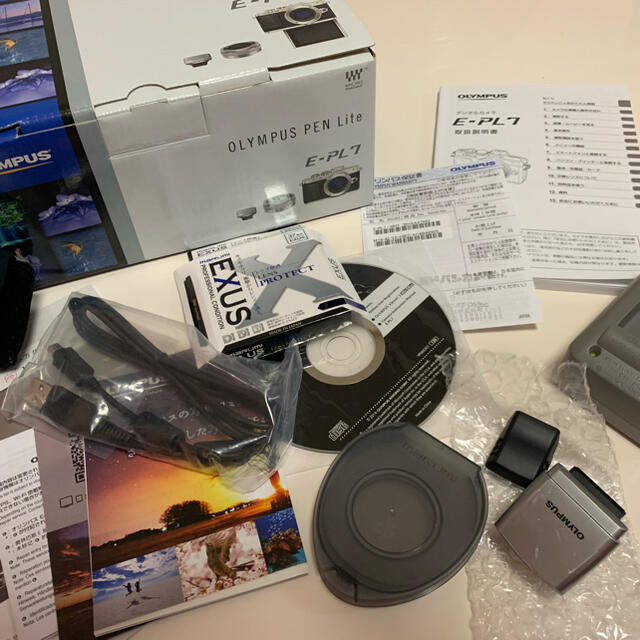 OLYMPUS PEN Lite E-PL7 1
