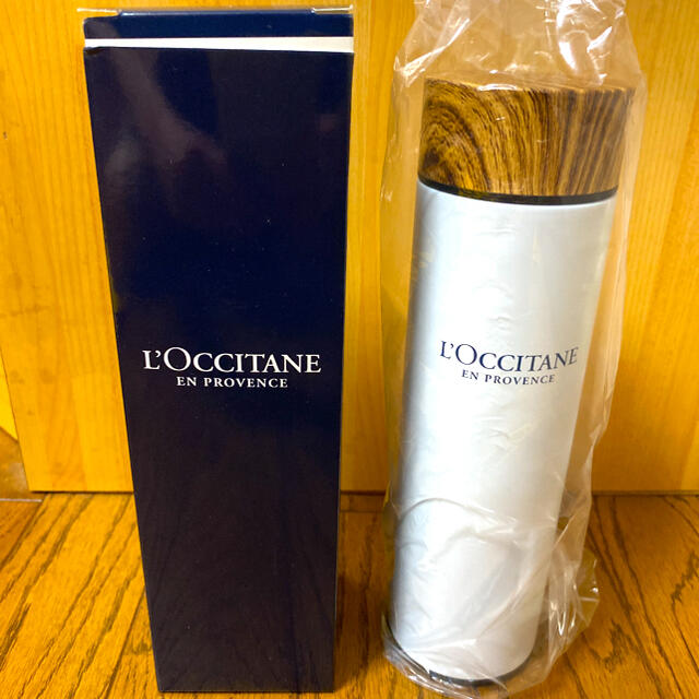 L'OCCITANE(ロクシタン)のロクシタン　茶漉し付きティータンブラー ノベルティ 新品未使用 シャワージェル インテリア/住まい/日用品のキッチン/食器(タンブラー)の商品写真