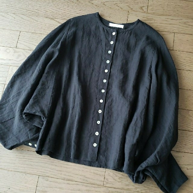 suzunone ○ Iinen gathered blouse レディースのトップス(シャツ/ブラウス(長袖/七分))の商品写真