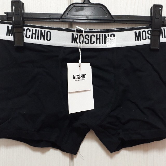 MOSCHINO(モスキーノ)のエラメガネ様専用 【新品】MOSCHINOのボクサーパンツ MサイズBK4721 メンズのアンダーウェア(ボクサーパンツ)の商品写真