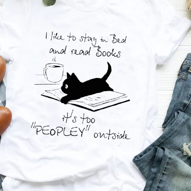 猫　ホワイト　Tシャツ　 レディースのトップス(Tシャツ(半袖/袖なし))の商品写真