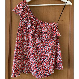 エイチアンドエム(H&M)のH&M 小花柄ワンショルトップス(Tシャツ(半袖/袖なし))