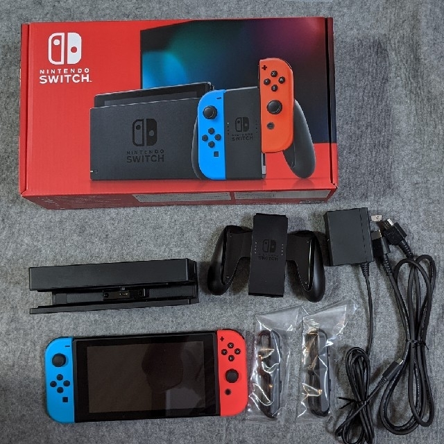 【美品】Nintendo Switch本体