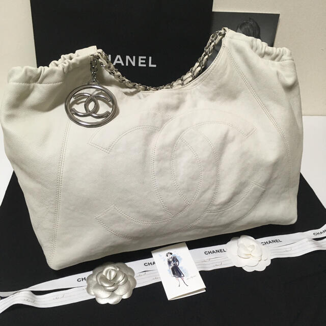 CHANEL(シャネル)のyumiko様専用♡超美品★ シャネル ココカバス キャビアスキンバッグ 正規品 レディースのバッグ(ショルダーバッグ)の商品写真