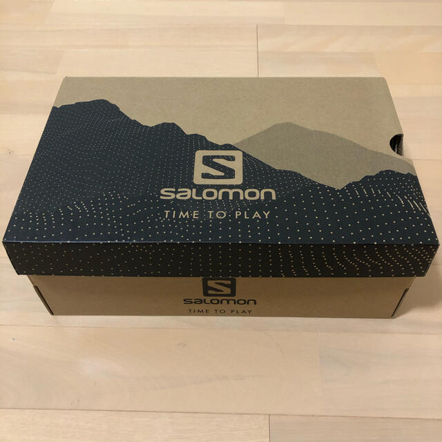 SALOMON(サロモン)のサロモン　ハイキングシューズOutline Gore-TEX スポーツ/アウトドアのランニング(シューズ)の商品写真