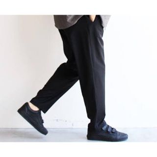 アーバンリサーチ(URBAN RESEARCH)のSTILL BY HAND /  1 Tuck Easy Slacks(スラックス)