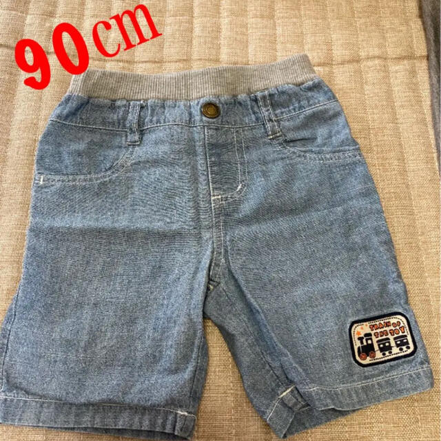 汽車のデニム風パンツ　90㎝　男の子 キッズ/ベビー/マタニティのキッズ服男の子用(90cm~)(パンツ/スパッツ)の商品写真