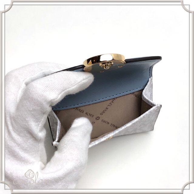 新品 MICHAEL KORS マイケルコース MKロゴ 三つ折り財布 水色×白 新品 MICHAEL KORS マイケルコース MKロゴ 三つ折り財布 水色×白