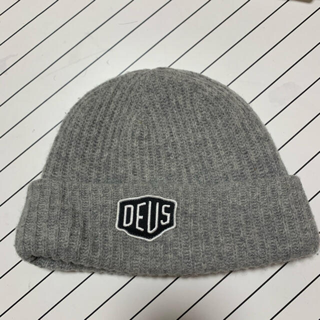 Deus ex Machina(デウスエクスマキナ)のDeus ニット帽 メンズの帽子(ニット帽/ビーニー)の商品写真