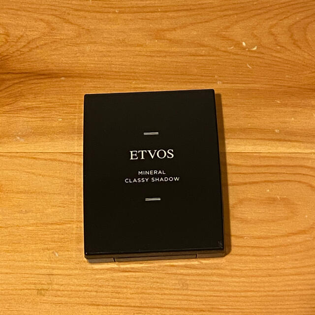 ETVOS(エトヴォス)のETVOS ミネラルクラッシィシャドー　ロイヤルブラウン コスメ/美容のベースメイク/化粧品(アイシャドウ)の商品写真