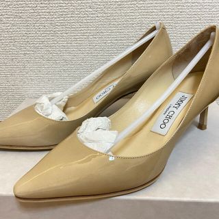 ジミーチュウ(JIMMY CHOO)の超美品！JIMMY CHOO パテントパンプス　ROMY(ハイヒール/パンプス)