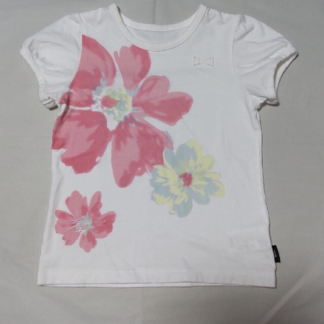 ベルメゾン(ベルメゾン)のベルメゾン Tシャツ 花柄 110cm キッズ/ベビー/マタニティのキッズ服女の子用(90cm~)(Tシャツ/カットソー)の商品写真