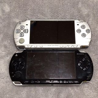 プレイステーションポータブル(PlayStation Portable)のSONY PSP-2000 本体 2台セット ジャンク(携帯用ゲーム機本体)