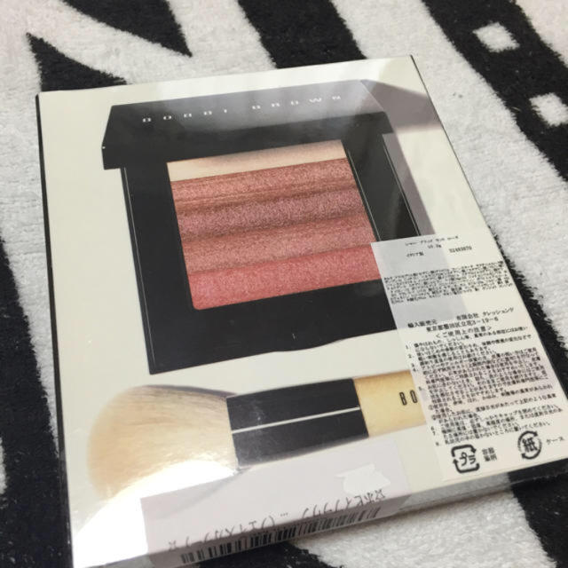 BOBBI BROWN(ボビイブラウン)のフェイスカラー新品未使用 コスメ/美容のベースメイク/化粧品(フェイスカラー)の商品写真