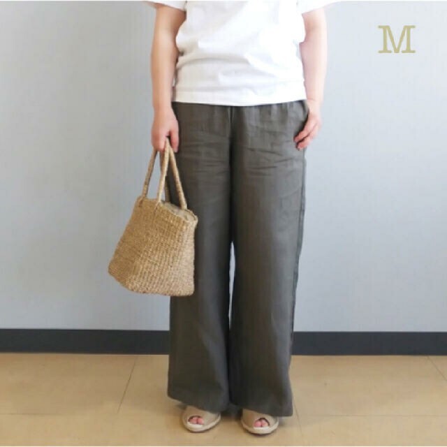 MUJI (無印良品) ◎新品◎ 無印良品フレンチリネンストレートパンツ／スモーキーグリーン／Ｍの通販 by CHOKO S'  SHOP｜ムジルシリョウヒンならラクマ