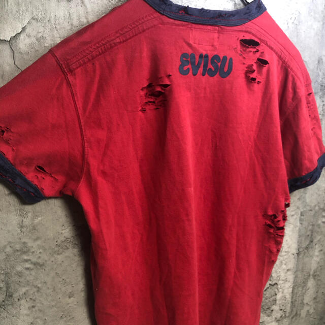 EVISU(エビス)の【ボロボロ】EVISU エヴィス　vintage ボロT 希少　90s 菅田将暉 レディースのトップス(Tシャツ(半袖/袖なし))の商品写真