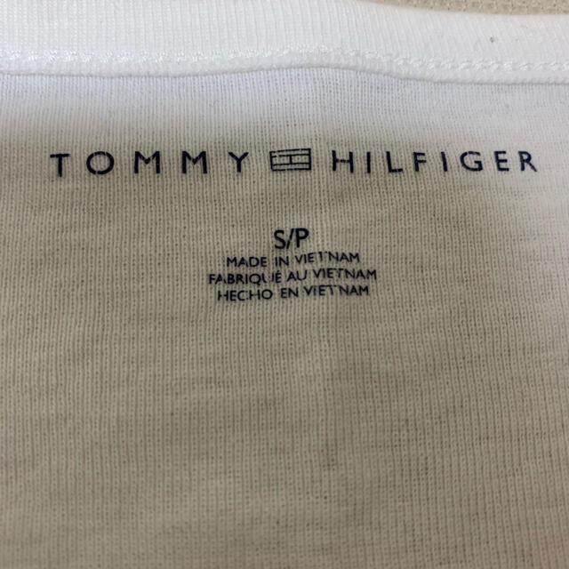 TOMMY HILFIGER(トミーヒルフィガー)のトミーフィルフィガーティシャツ レディースのトップス(その他)の商品写真