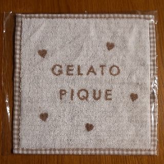 ジェラートピケ(gelato pique)のジェラートピケ ギンガムチェックハンドタオル ハート ブラウン(ハンカチ)