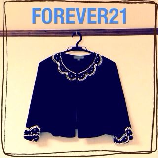 フォーエバートゥエンティーワン(FOREVER 21)のパーティーにも◎！パールジャケット(ノーカラージャケット)